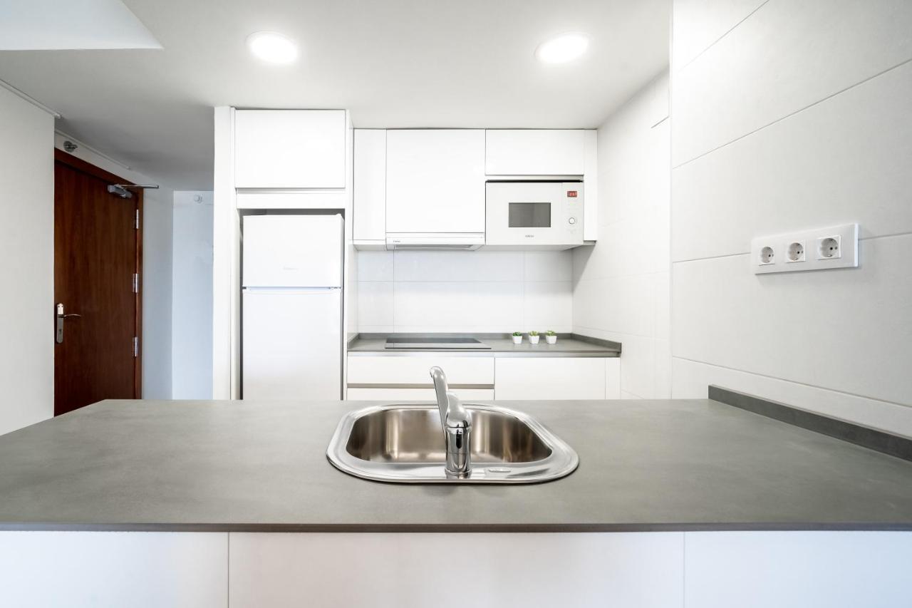 Rentalmar Blue & Pool Apartment